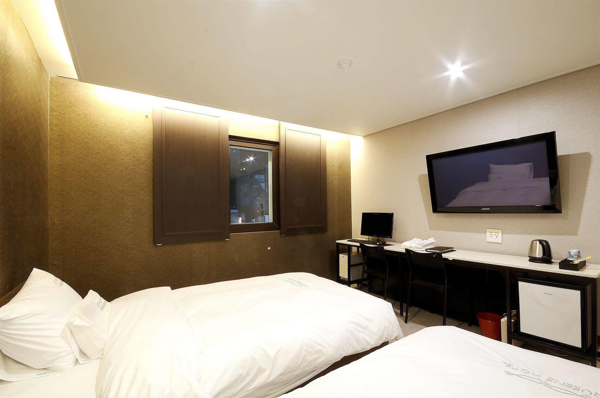Queens Hotel Seomyeon Busan Buitenkant foto